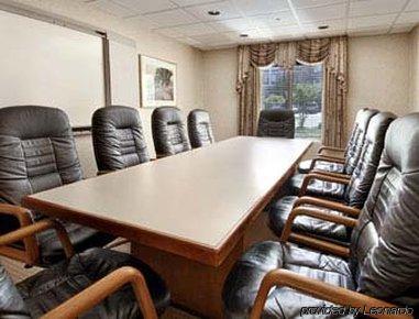 Wingate By Wyndham Raleigh Durham / Airport Hotel Faciliteiten foto